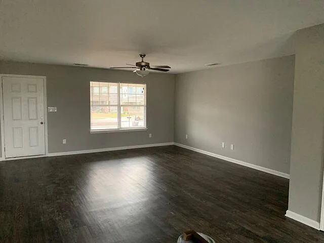 Building Photo - 8097 Driftwood Loop