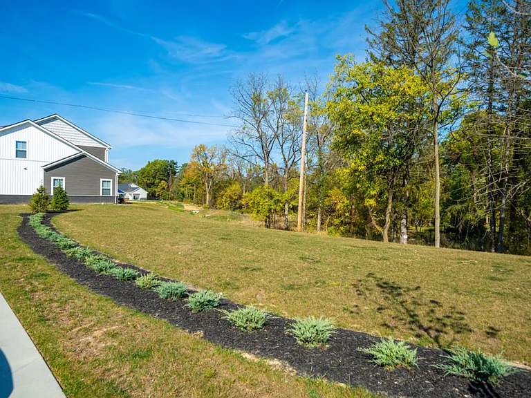 Ravines at Taylor — Photo 13