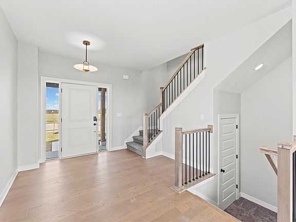 5th image of 18593 W 193rd St