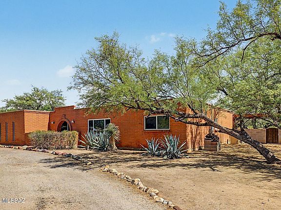 2nd image of 11320 E Concho Cir