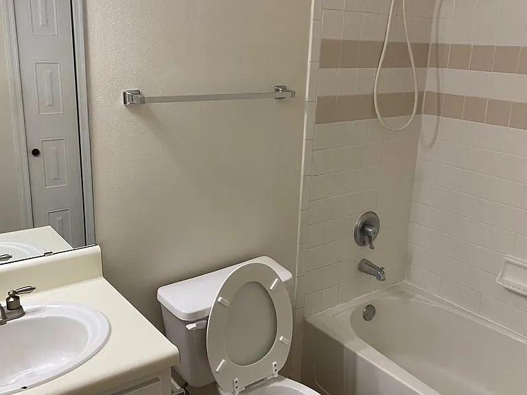 12300 Apache Ave #205 — Photo 5
