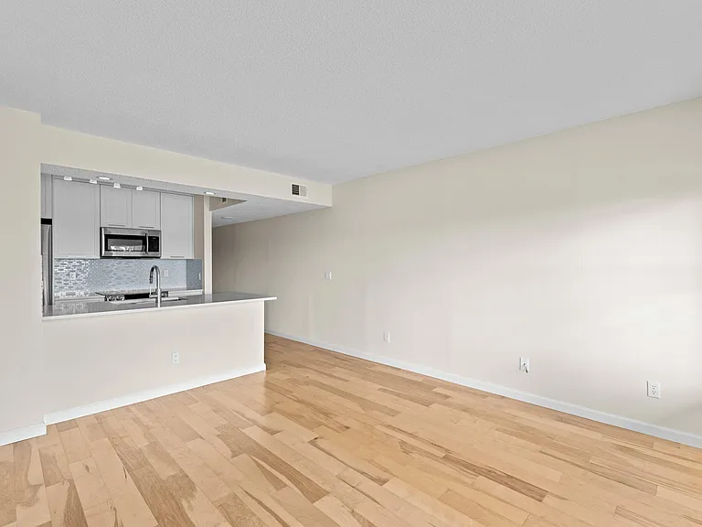 286 Cypress Point Dr — Photo 11