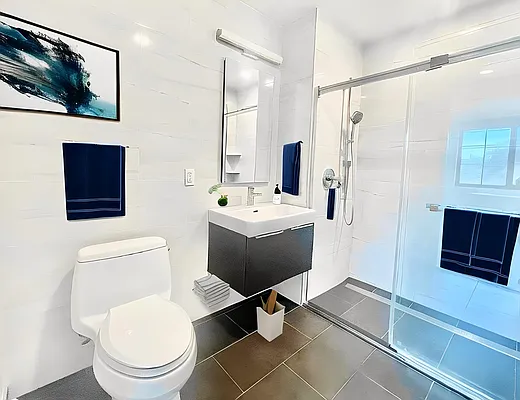 Rented by DALLAL | media 23