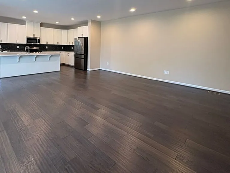 22110 Fulmer Ave — Photo 17