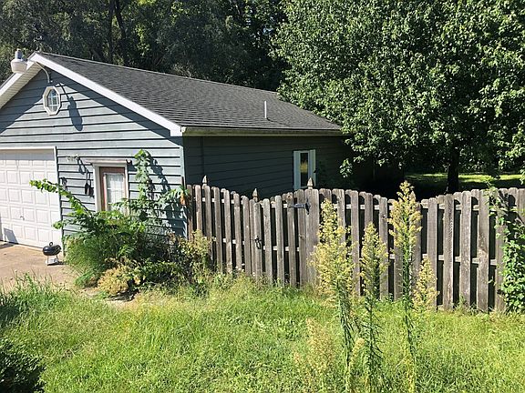 2nd image of 3875 N Chamlin Dr