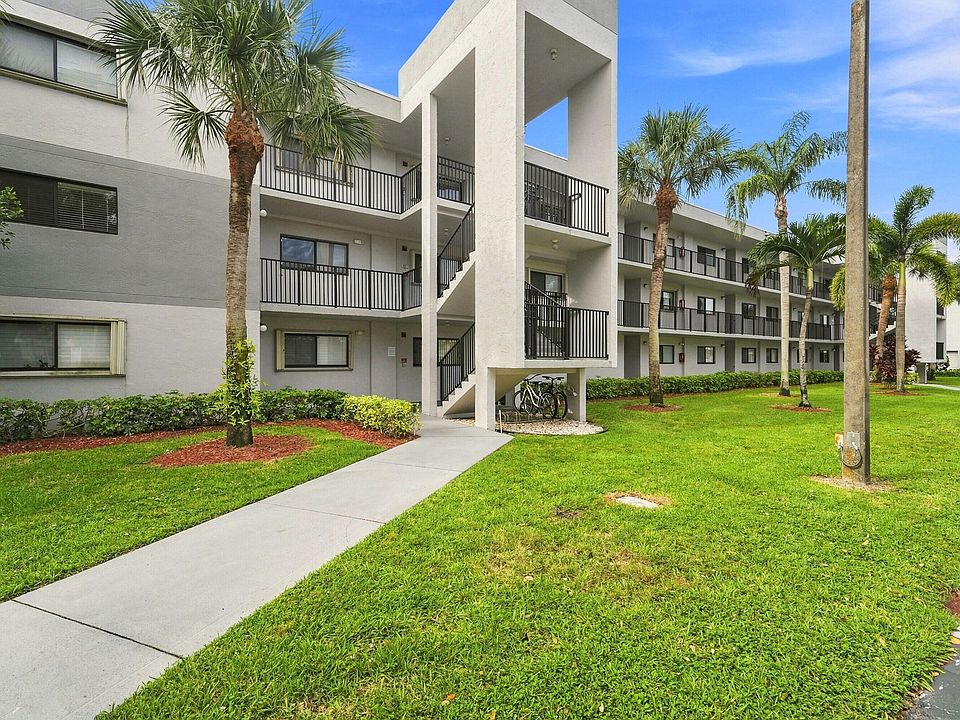 1st image of 15355 LAKES OF DELRAY Boulevard #314