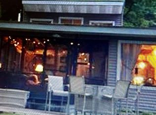 24256 205th Ave, Manchester, IA 52057