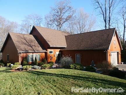Post and Beam Construction
						:
						Cedar Siding