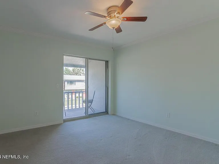360 14th Ave S #E — Photo 19