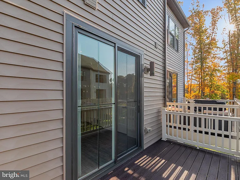 559 Levanna Lane Gln — Photo 19