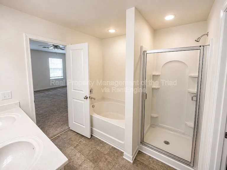 6700 Olivia Way — Photo 7