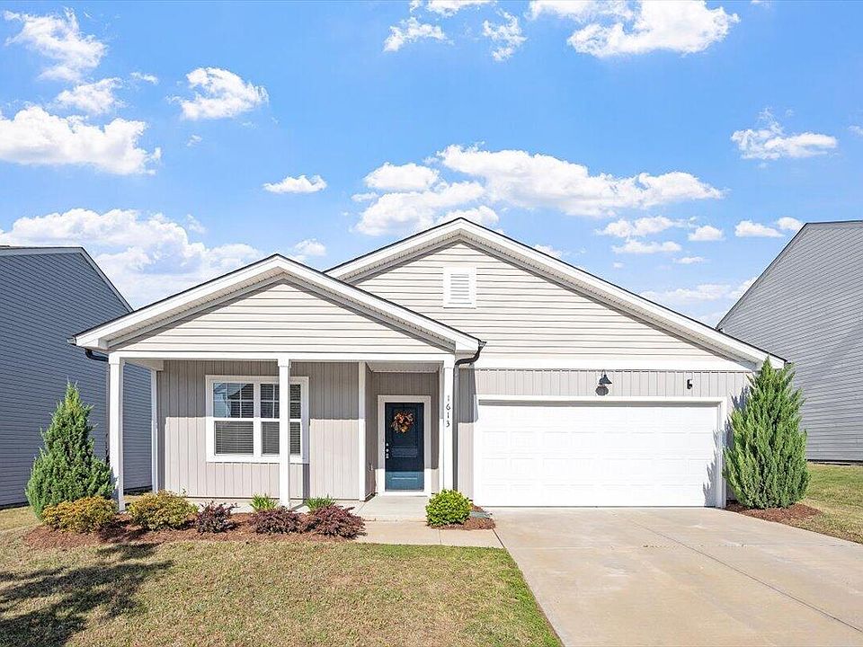 1st image of 1613 Arapahoe Ridge Dr