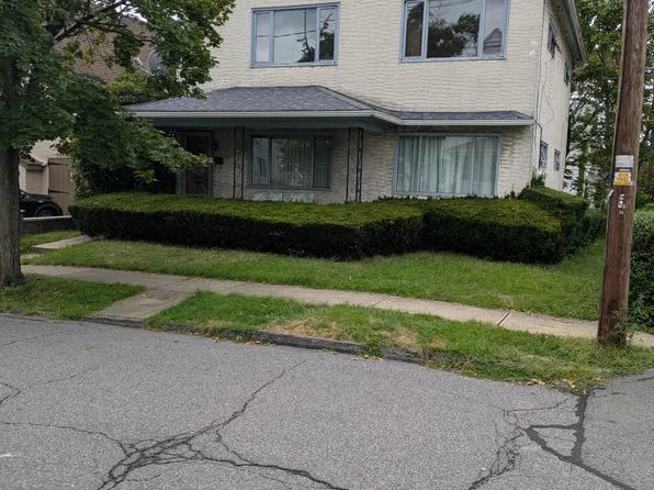 1717 Clay Ave, Dunmore, PA 18509