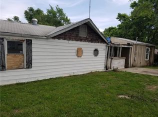 1709 Blue Ridge Blvd, Independence, MO 64052