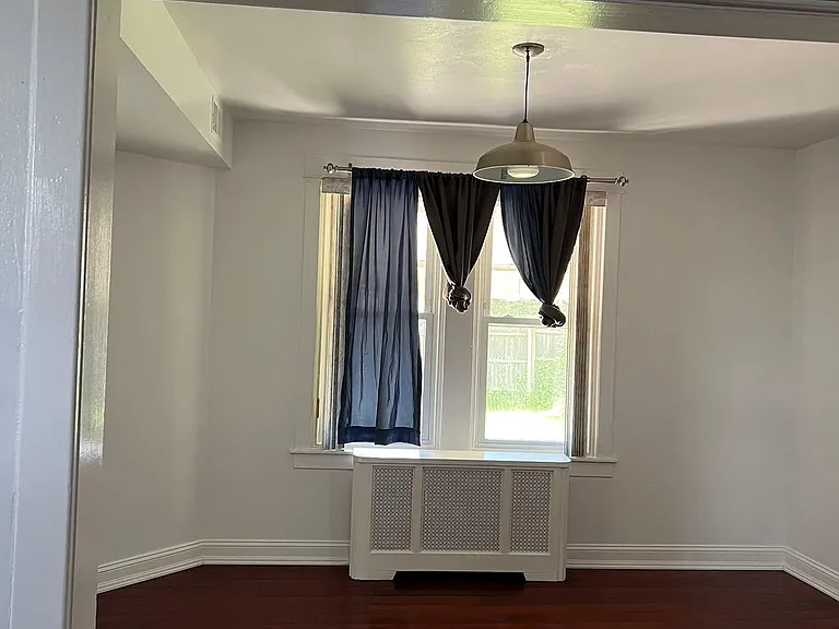 bedroom2
