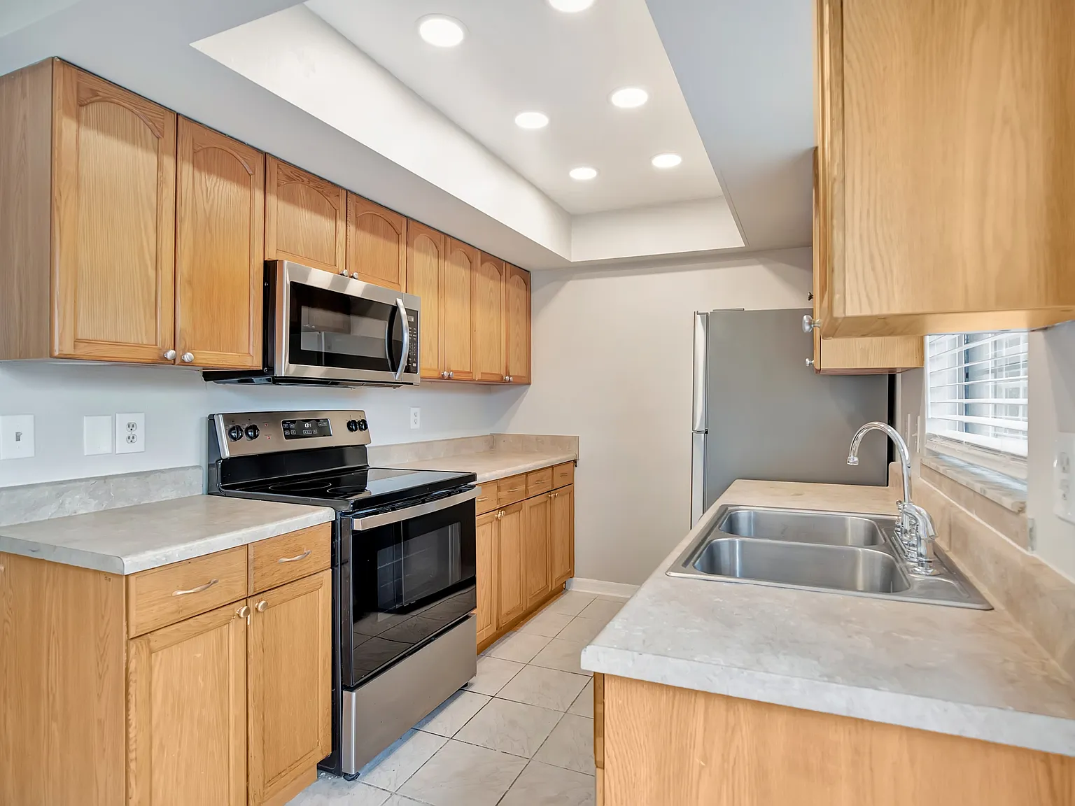 3225 Oak Lawn Place - 1 — Photo 4