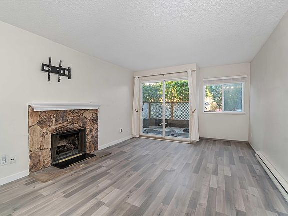 2nd image of 555 North Rd #109