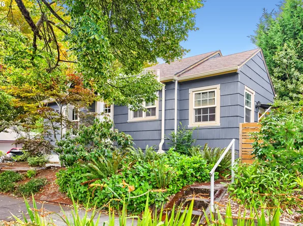8435 SE 15th Ave, Portland, OR 97202