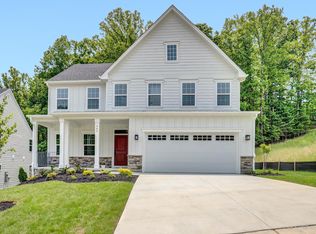 7042 Fairway Ridge Rd, Salem, VA 24153