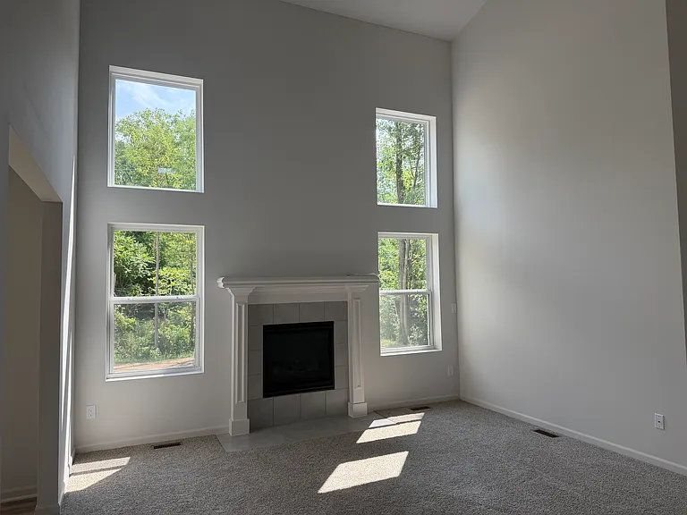 7113 Cambridge Dr — Photo 3