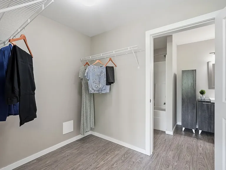 703 Sterling Lyon Pkwy — Photo 11