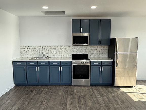 3rd image of 5952 Lauder St #5952