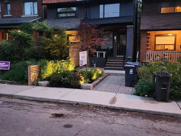 116 Atlas Ave, Toronto, ON M6C 3P3