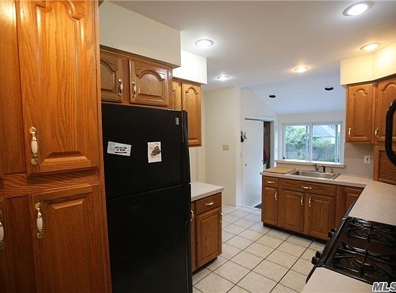 4th image of 119 Anchor Ave