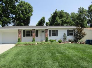 11814 Jonesdale Ct, Maryland Heights, MO 63043