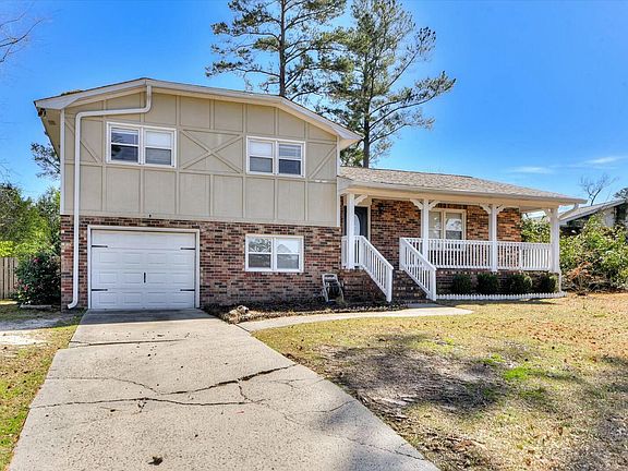 3rd image of 266 Deerwood Drive