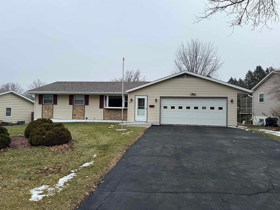 1st image of 559 N Greenfield Dr