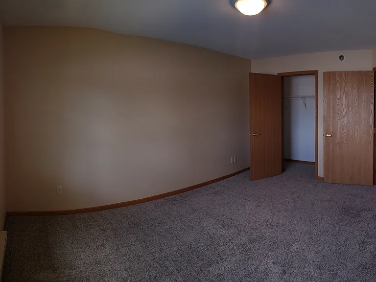 5152 10th Ave N #105 — Photo 7