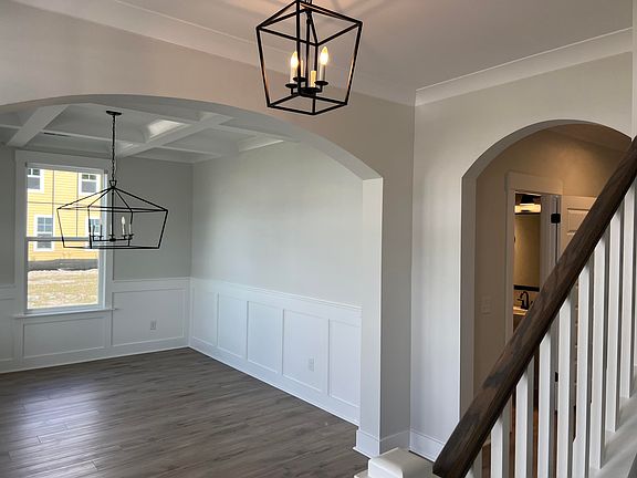 5th image of 1065 Saltwater Cir