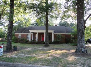 407 S 2nd St, Booneville, MS 38829