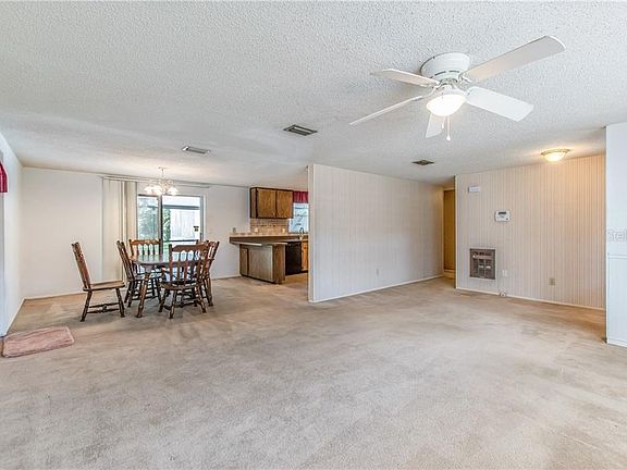 5th image of 5702 Staley Dr