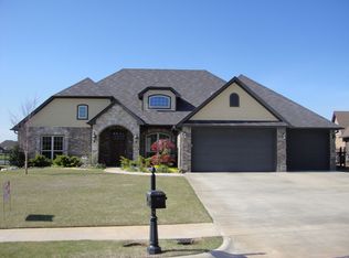 1202 Winchester Ave, Enid, OK 73703