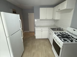 703 Jenkinson St #5, Pt Huron, MI 48060