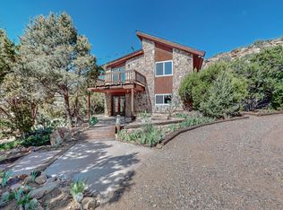 11 Gores Ln, Tijeras, NM 87059