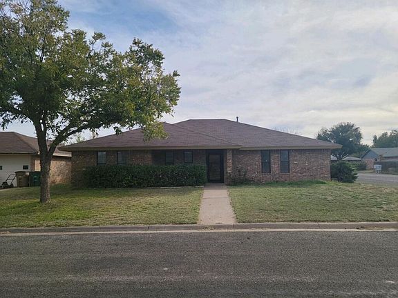 2nd image of 1653 Parkview Dr