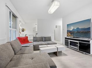 14981 101a Ave #110, Surrey, BC V3R 0T1