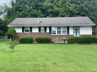 5202 Maple Grove Dr, Somerset, KY 42501