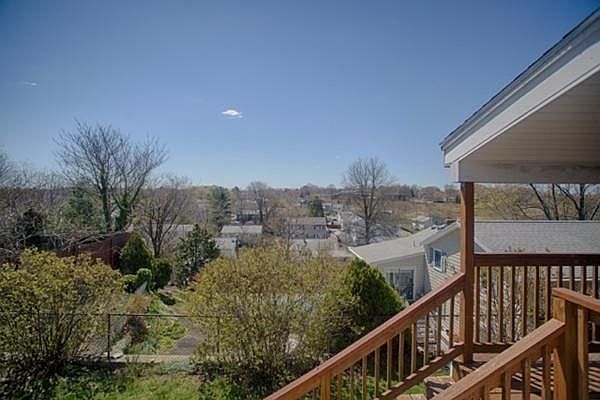 1st image of 4 Wall Street Ct