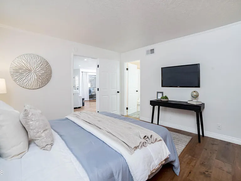 130 Monterey Rd #205 — Photo 23