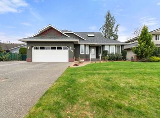 6792 Henry St, Chilliwack, BC V2R 2W1