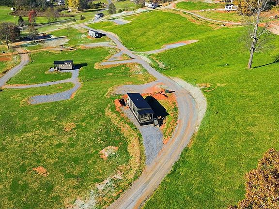 2nd image of 527 Saunders Rd Lot 57