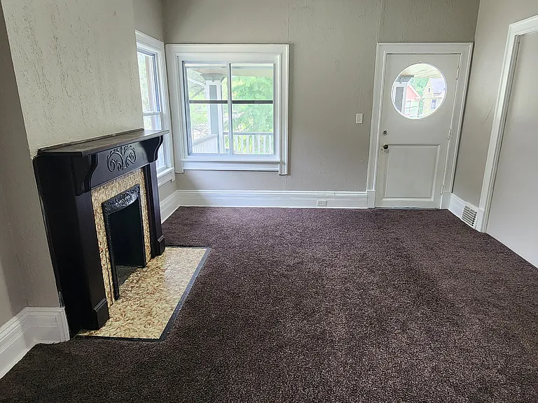 3404 Archwood Ave #2 — Photo 6