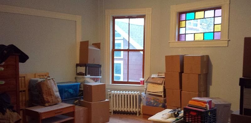 2nd image of 87 Kinnaird St