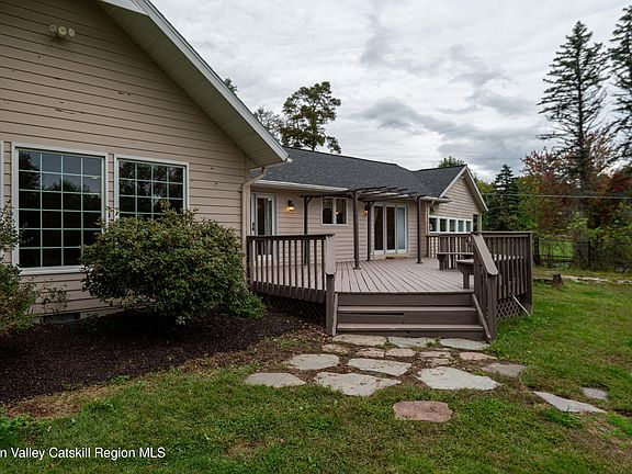 3rd image of 134 Craver Road
