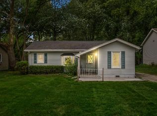 9212 11th Ave, Pleasant Prairie, WI 53158