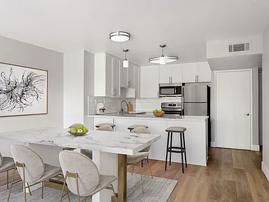 Summer House Apartments